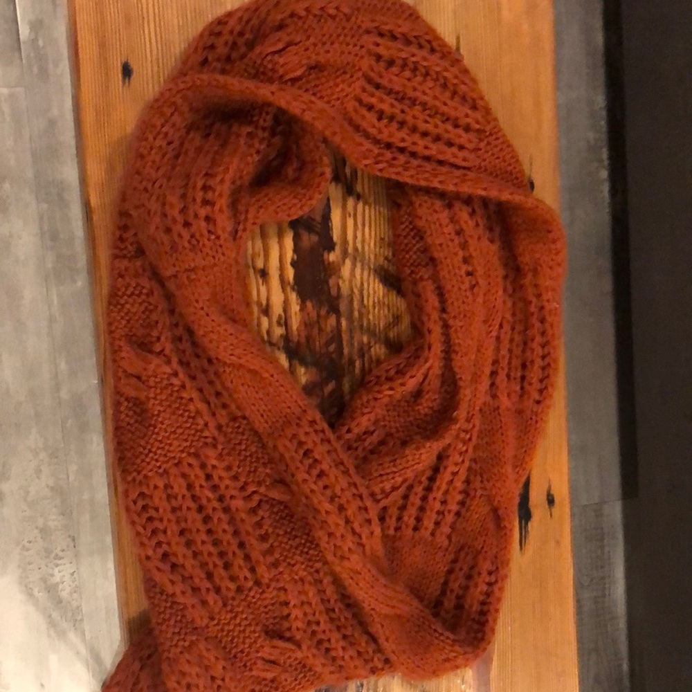 Infinity scarf